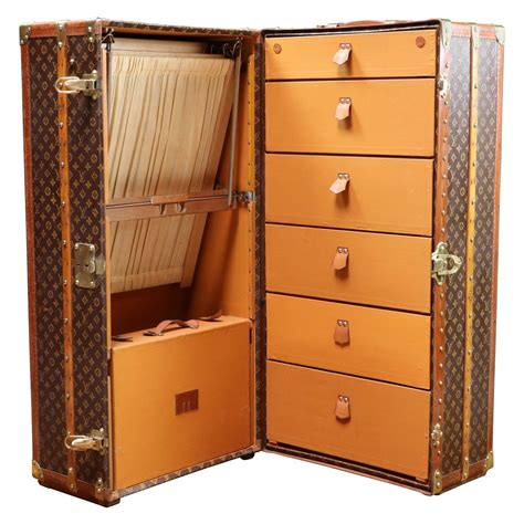 vintage trunk louis vuitton|louis vuitton wardrobe steamer trunk.